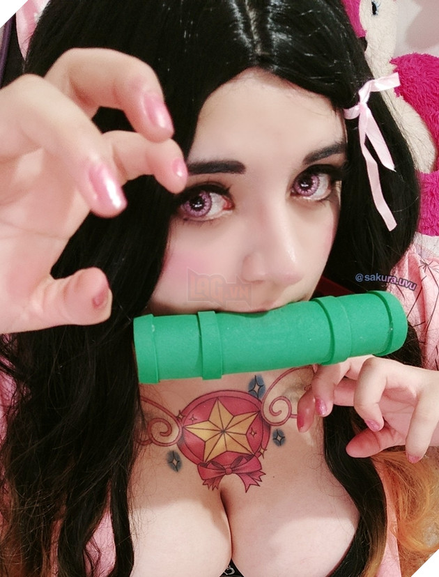 Ngất ngây choáng váng với nữ coser/streamer có tâm hồn siêu to khổng lồ nhất thế giới! 7