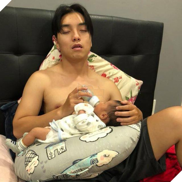 Loạt ảnh cực đáng yêu của các ông bố bỉm sữa trong showbiz Việt 10