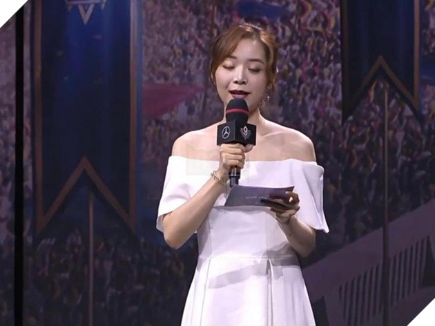 LMHT: Nữ MC Candice bất ngờ khoe ảnh còn thời sinh viên của mình, game thủ chỉ biết trầm trồ khen ngợi 6