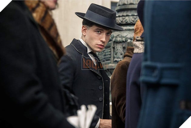 Ezra Miller quay Justice League ngay trên phim trường Fantastic Beasts 3 3