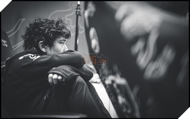 LMHT: huangfeng miệt mài luyện tập vì ám ảnh thất bại tại CKTG 2020 vừa qua 3