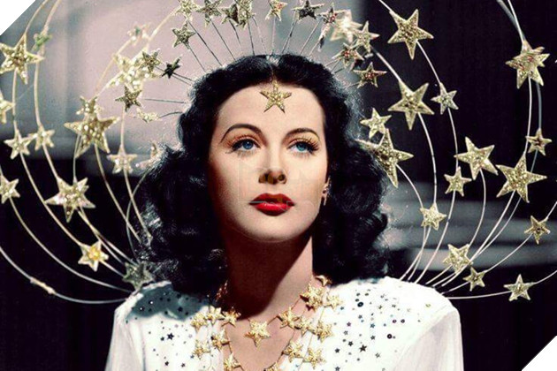 Chiêm ngưỡng nhan sắc của nữ minh tinh đầu tiên khoả thân trên màn ảnh P1 