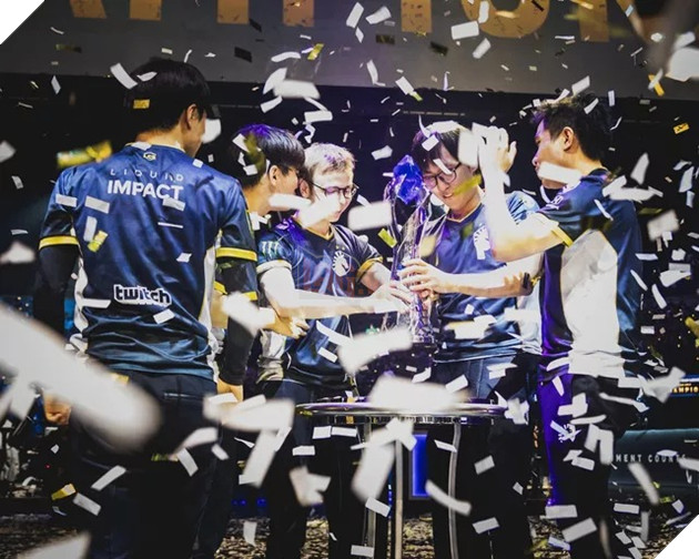 LMHT: Thánh gáy Doublelift chính thức tuyên bố giải nghệ, LCS lại mất đi một huyền thoại 3