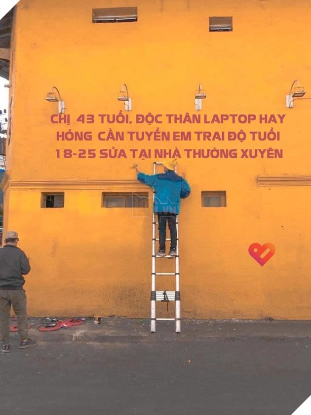 Trào lưu chế ảnh bức tường vàng ở đà lạt bắt đầu nhen nhóm trên mạng xã hội. 2