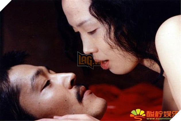 Bộ phim chứa cảnh nóng thật chính thức được công chiếu sau 44 năm trời bị cấm tại nhiều quốc gia