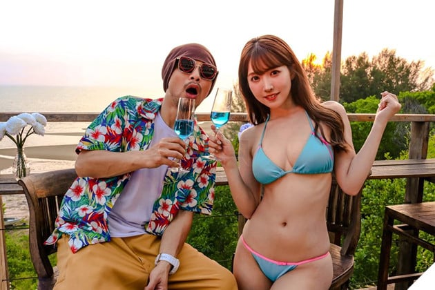 Bên cạnh những lời đồng cảm, cũng có không ít ý kiến phản đối, cho rằng việc chỉ trích Yua Mikami là phân biệt đối xử và vi phạm nhân quyền.