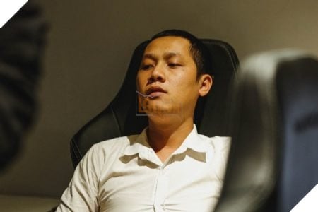 LMHT: Bạn gái của Sena bật khóc trên stream khi biết bạn trai của mình lại mắc nợ hàng tỷ đồng