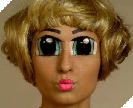 Hốt hoảng với những đôi mắt manga ngoài đời thực