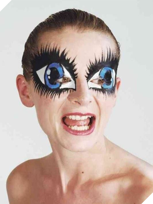 Hốt hoảng với những đôi mắt manga ngoài đời thực 15