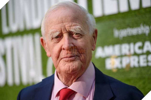 Tiểu thuyết gia trinh thám hàng đầu thế giới bất ngờ qua đời ở tuổi 89