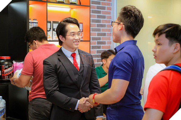 Gym chúa Duy Nguyễn là ai ? Người trực tiếp dính đến drama liên quan đến nghệ sĩ Chí Tài 4