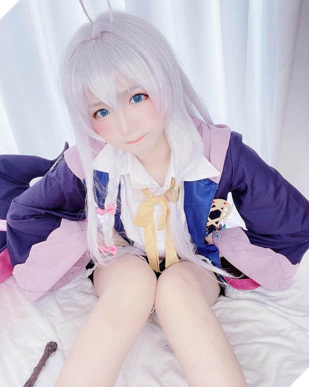 Cosplay siêu đáng yêu, Hành Trinh Của Elaina và Nana Vô Năng từ dảk hóa hường phấn quyến rũ 4