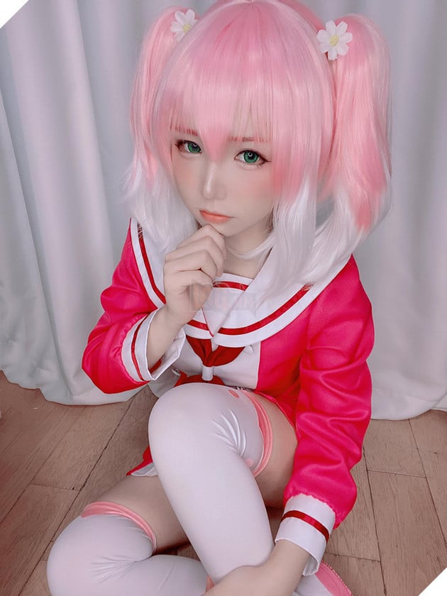 Cosplay siêu đáng yêu, Hành Trinh Của Elaina và Nana Vô Năng từ dảk hóa hường phấn quyến rũ 9