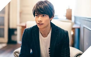 Nam thần Nhật Bản bị tố bạo lực tình dục, đánh bạn gái đến xảy thai là ai?  2