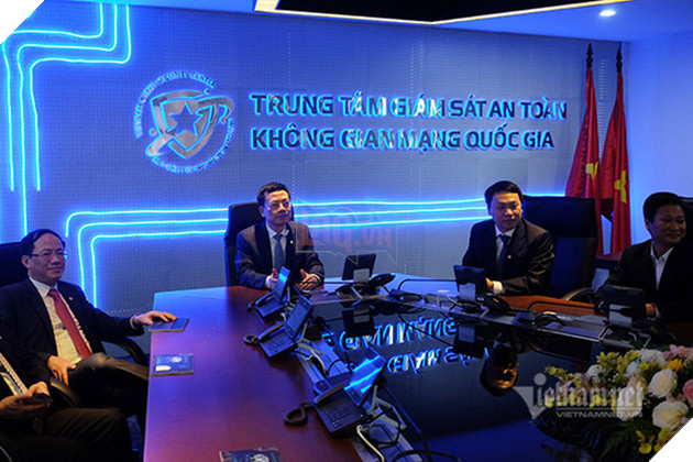 Soi nơi làm việc của Hieupc, Trung tâm Giám sát An toàn không gian mạng Quốc gia &quot;ngầu&quot; thế nào? - Ảnh 6.