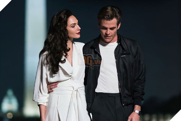 Wonder Woman 1984: Bom tấn làm thoả mãn cơn khát phim của khán giả 2