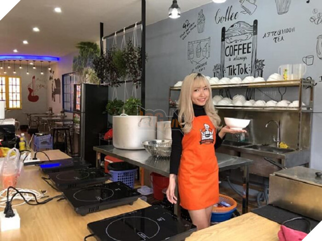 Uyên Pu là ai? Nữ streamer nổi tiếng bậc nhất làng game thủ Việt Nam 4