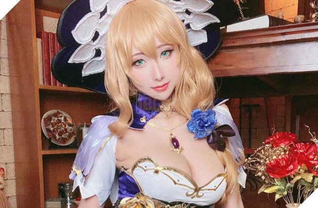 Nóng mặt với loạt ảnh cosplay bà già Noel mừng giáng sinh của các coser hàng đầu Châu Á 12