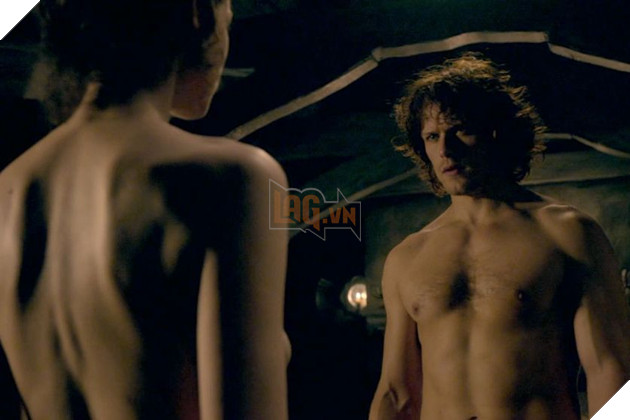 Những cảnh nóng táo bạo nhất màn ảnh năm 2020 P3  3