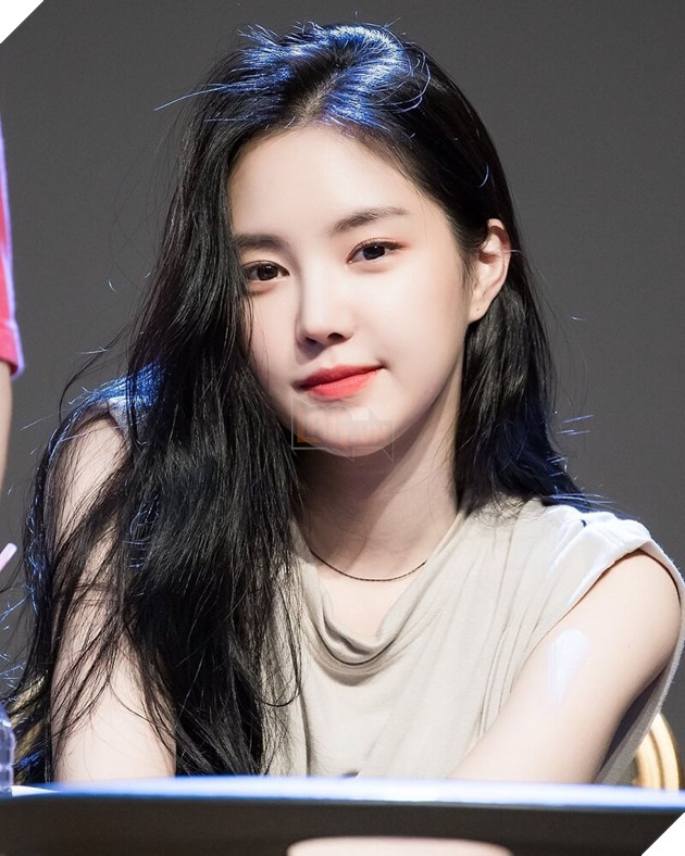 Chiêm ngưỡng top 100 gương mặt nữ đẹp nhất thế giới năm 2020 P1  46