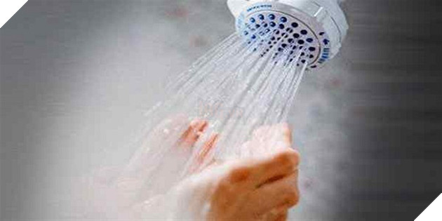 Tác hại của tắm đêm và giải pháp khi bạn bắt buộc phải tắm đêm 3