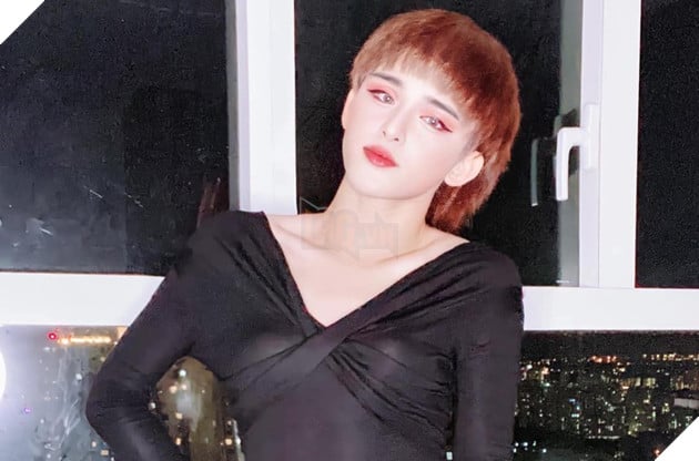 Trần Đức Bo gây chú ý cộng đồng mạng với hình ảnh ngồi cạnh Sơn Tùng M-TP