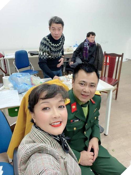 Giữa bão tin đồn, rò rỉ hình ảnh hậu trường được cho là của Táo Quân 2021