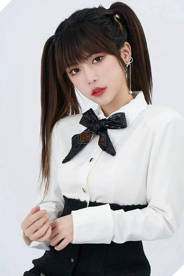 Streamer nổi tiếng tự gọi mình là kẻ ăn xin trên Internet, bất chấp thu nhập khủng 