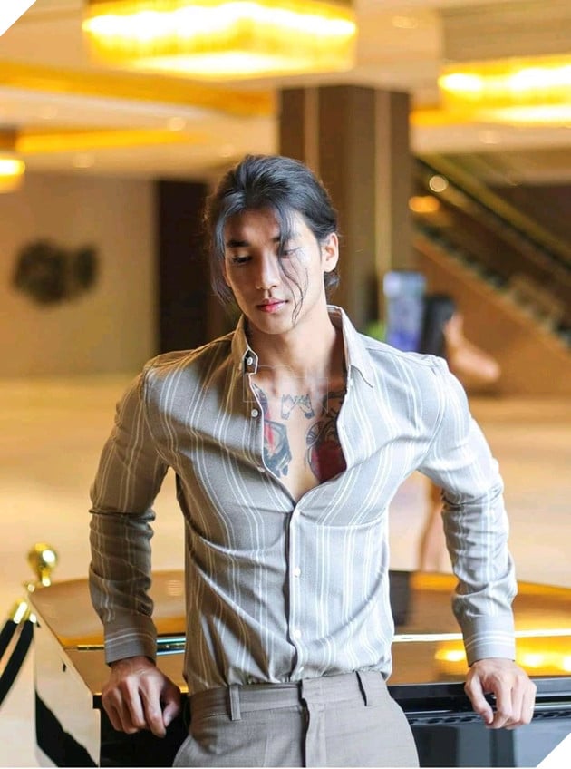 Nam người mẫu Myanmar xuống tóc tham dự khoá tu vẫn khiến chị em rụng trứng  6