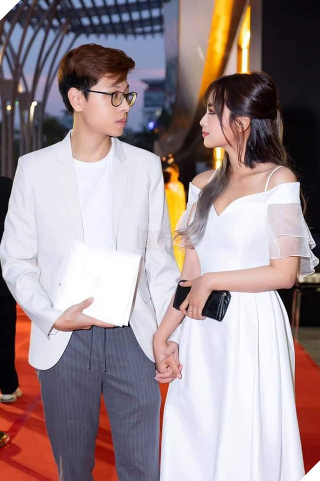 Minh Nghi làm Vlog để giới thiệu nhà mới nhưng Bomman mới là nhân vật được chú ý nhiều nhất 4