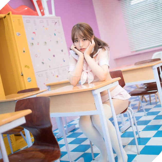 Nữ streamer buồn tình gữi video nhạy cảm cho bạn trai cũ khi đang phát trực tiếp 6