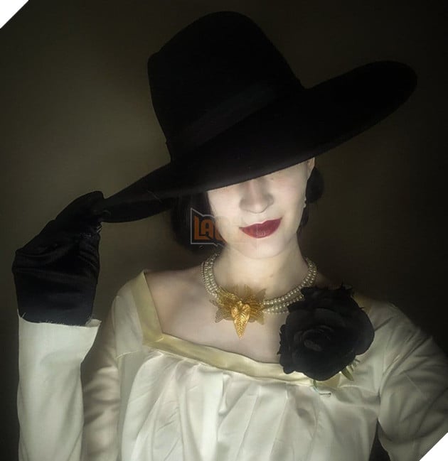 Chiêm ngưỡng vẻ đẹp của Lady Dimitrescu qua bộ cosplay của một cosplay-er người Việt 6