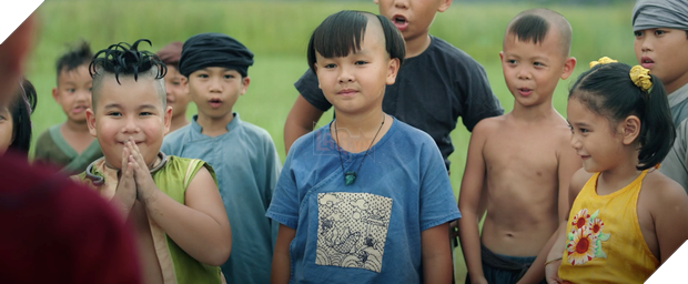 Trích đoạn Trạng Tí gây hoang mang vì để trẻ đứng trên miệng giếng, lấy nước đục đổ vào nước trong - Ảnh 2.