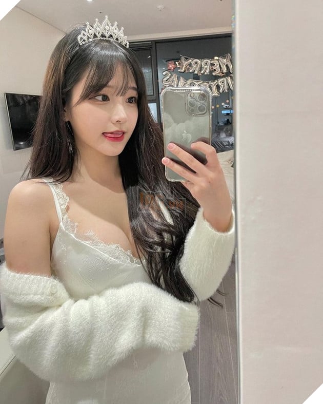 Suýt chút nữa bị bắt trong quán bar, nữ streamer sexy người Hàn Quốc vẫn bị sốc và sợ hãi 2