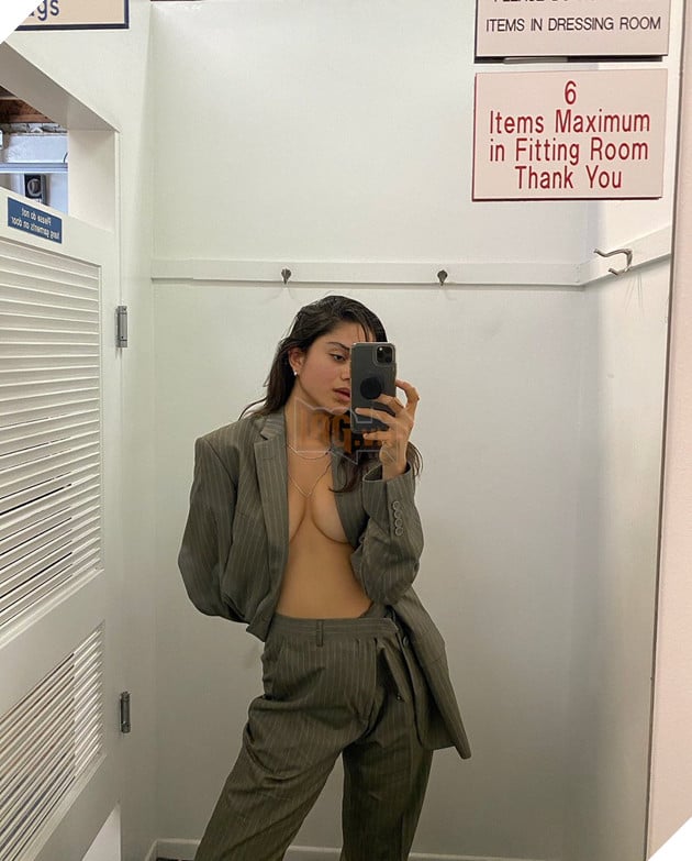 DC chính thức hé lộ dung mạo xinh đẹp của nữ diễn viên sẽ hoá thân Supergirl 4