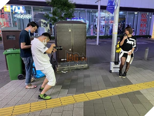 Loạt đạo diễn phim người lớn tham gia MXH với những bí mật hậu trường khiến người hâm mộ háo hức