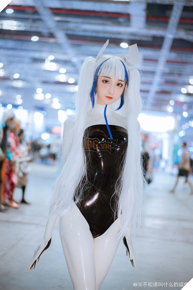 gái xinh cosplay ps5