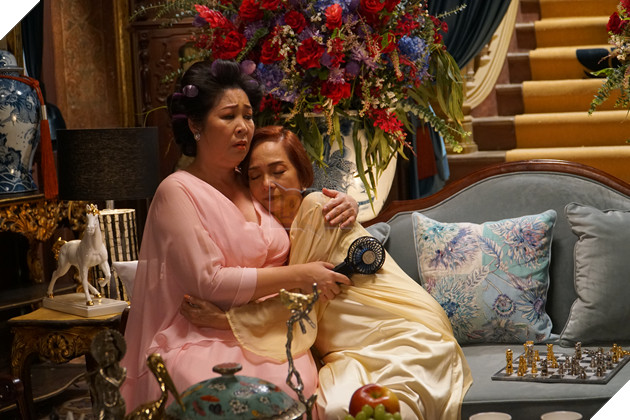 Cú máy one-shot kinh điển dài 6 phút của Gái già lắm chiêu V khiến khán giả nghẹt thở 5