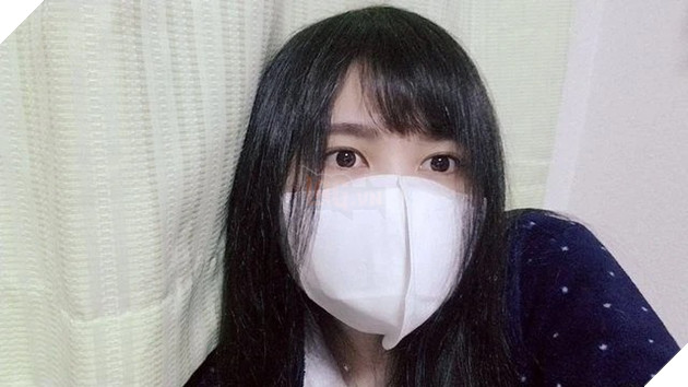 Nữ Youtuber giấu mặt bất ngờ bị lộ dung nhan thật khiến người hâm mộ vỡ mộng 3