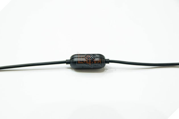 Trên tay nhanh SteelSeries TUSQ: Tai nghe gaming in-ear được hỗ trợ 2 microphone 12