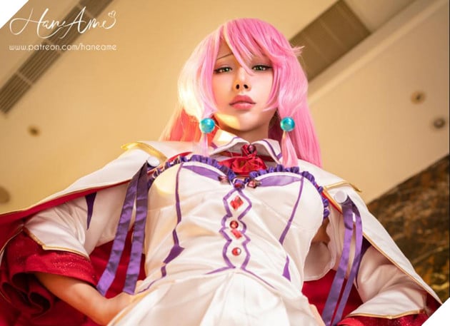 cosplay redo of healer