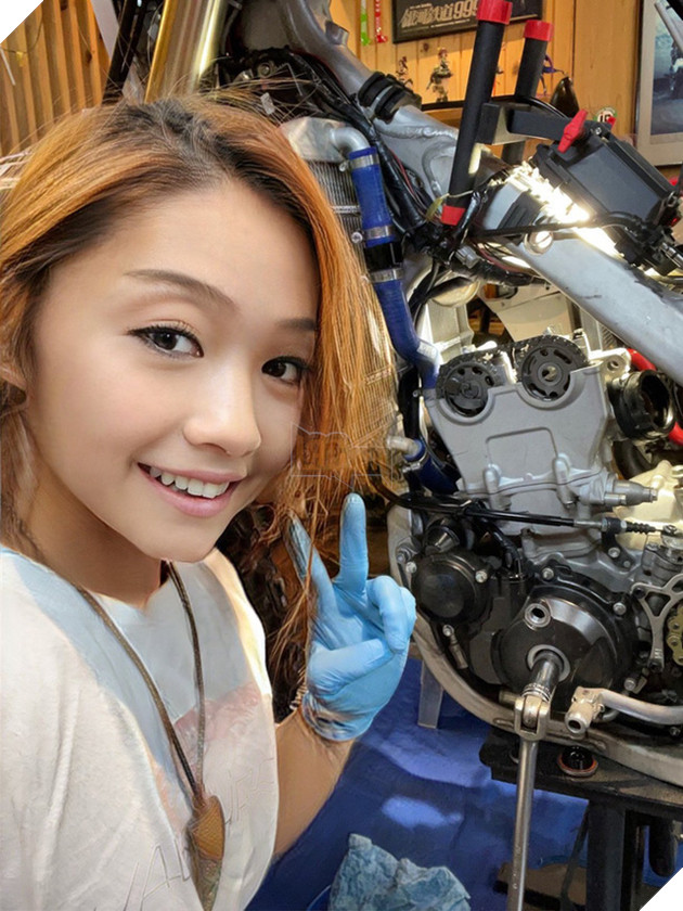 Nữ thần Motor Nhật Bản bất ngờ lộ gương mặt thật khiến nhiều anh em phải trầm cảm  6