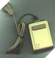 Cận cảnh hình ảnh con chuột máy tính đầu tiên với trái bowling to đùng ở giữa 4