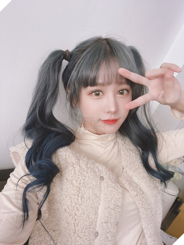 Ngủ quên trên sóng stream, cô nàng xinh đẹp thu hút sự chú ý của hàng chục nghìn người  5