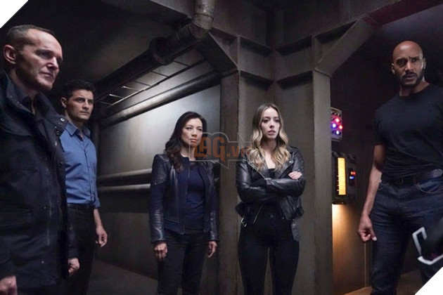 Vấn đề về tính liên tục trong phim ảnh: MCU hay DCEU nghiêm trọng hơn? 8