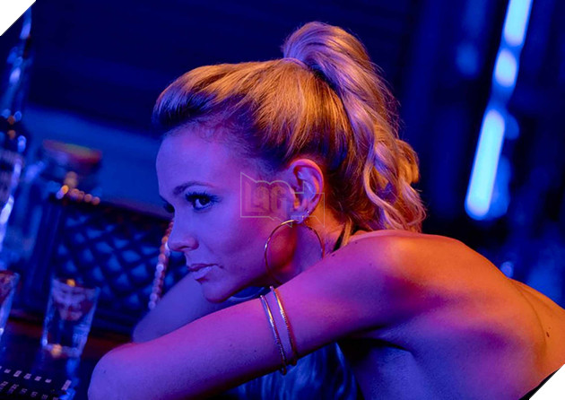 Promising Young Woman: Màn trả thù đàn ông để đời của bông hồng nước Anh Carey Mulligan 6