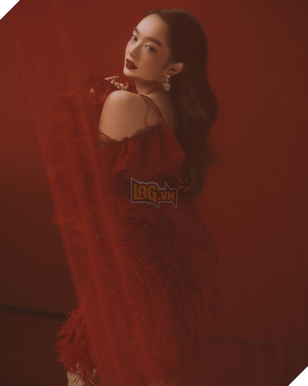 Kaity Nguyễn quyến rũ chết người trong bộ ảnh mừng tuổi 22 5