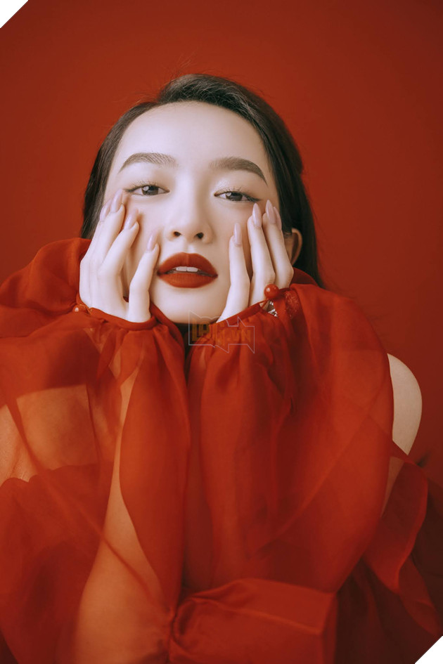 Kaity Nguyễn quyến rũ chết người trong bộ ảnh mừng tuổi 22 7