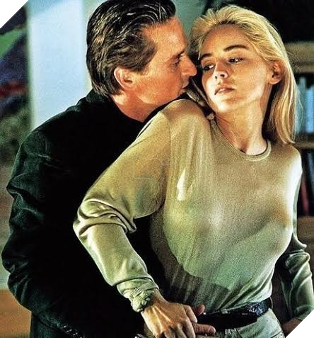 Mỹ nhân phim 18+ gây sốc khi tiết lộ từng bị người thân lạm dụng tình dục 2