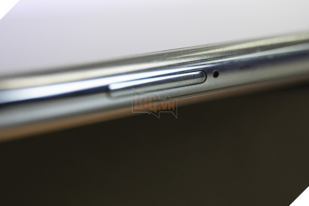 Trên tay nhanh Poco X3 Pro: Smartphone sở hữu cấu hình mạnh mẽ và lượng pin trâu 12